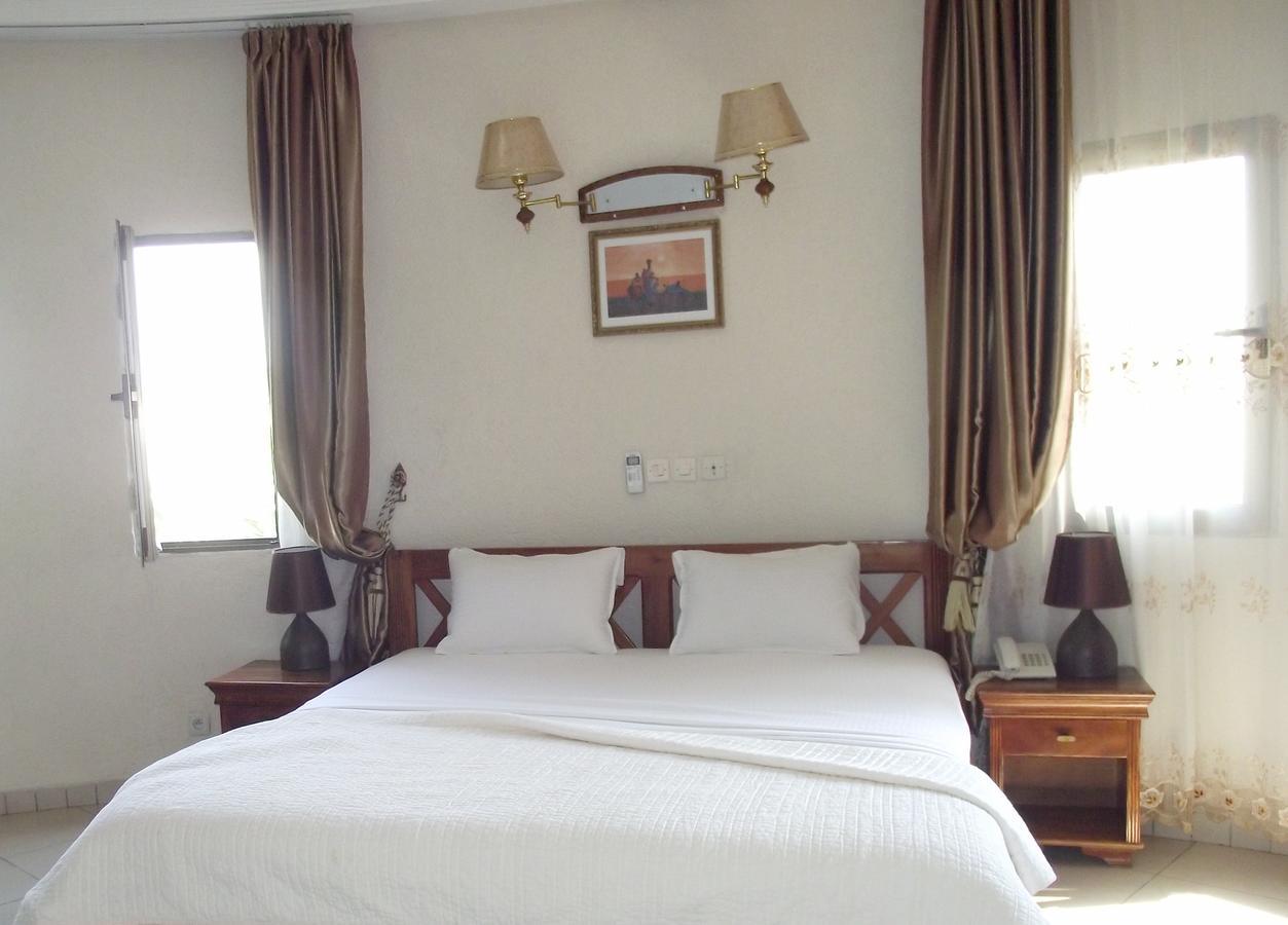 Hotel Ghis Palace Baguida Экстерьер фото