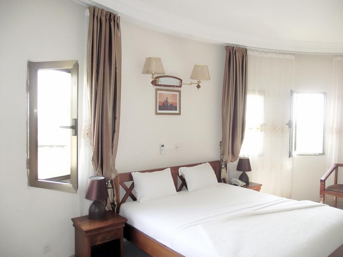 Hotel Ghis Palace Baguida Экстерьер фото