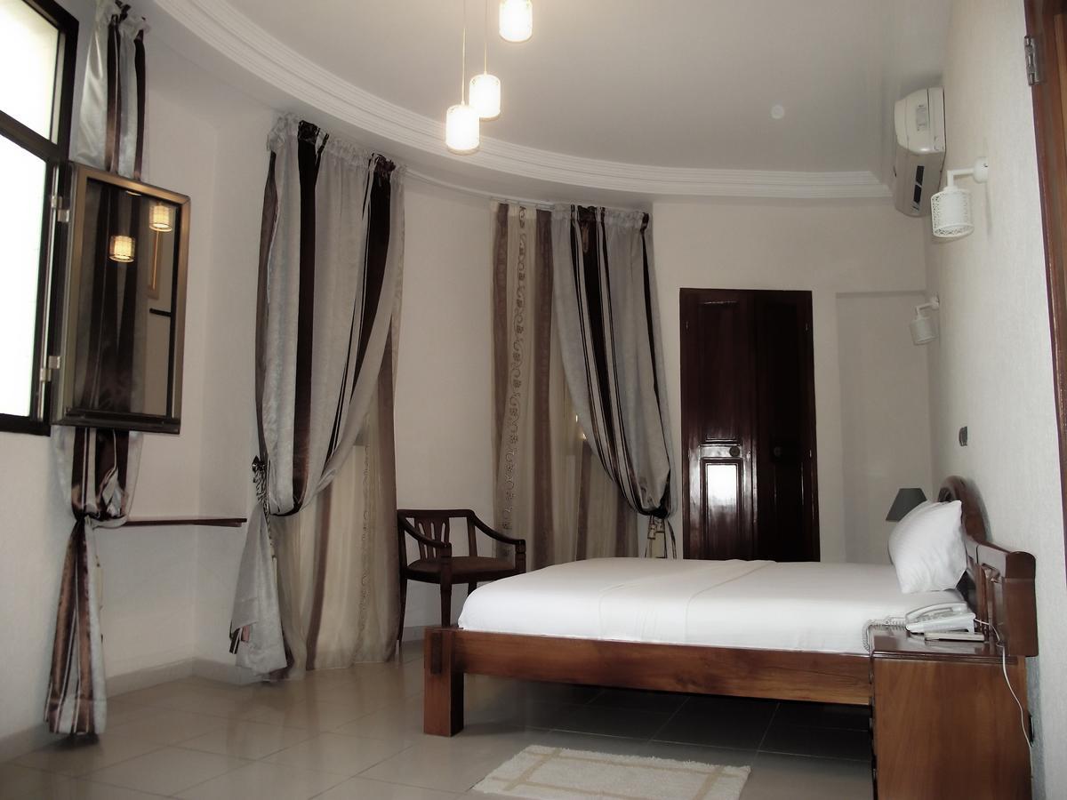 Hotel Ghis Palace Baguida Экстерьер фото