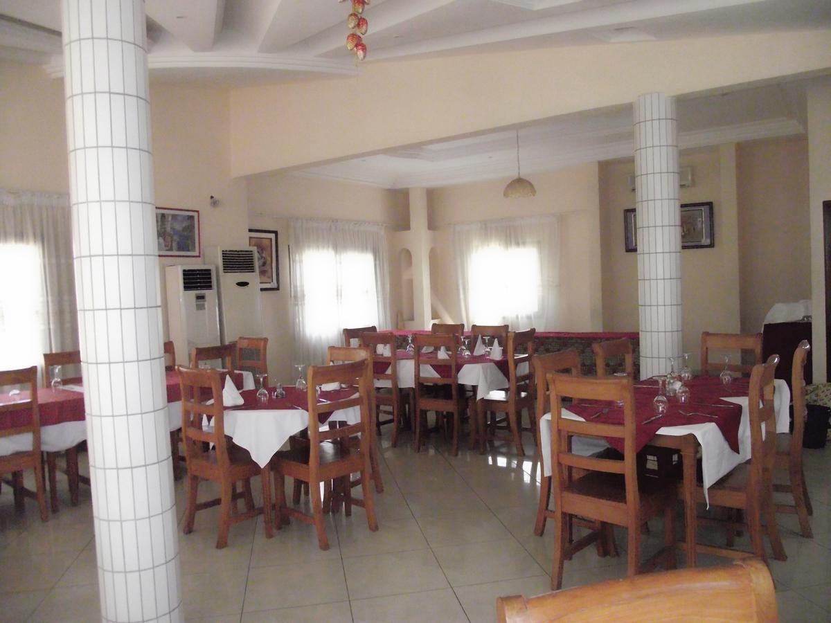 Hotel Ghis Palace Baguida Экстерьер фото